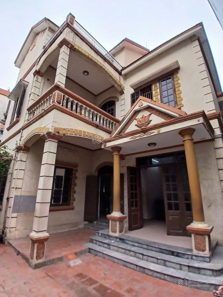 Bán nhà biệt thự sân vườn ngõ 209 Phú Thượng - 150m2 - MT: 11m - ngõ nông gần phố - nhỉnh 18 tỷ
