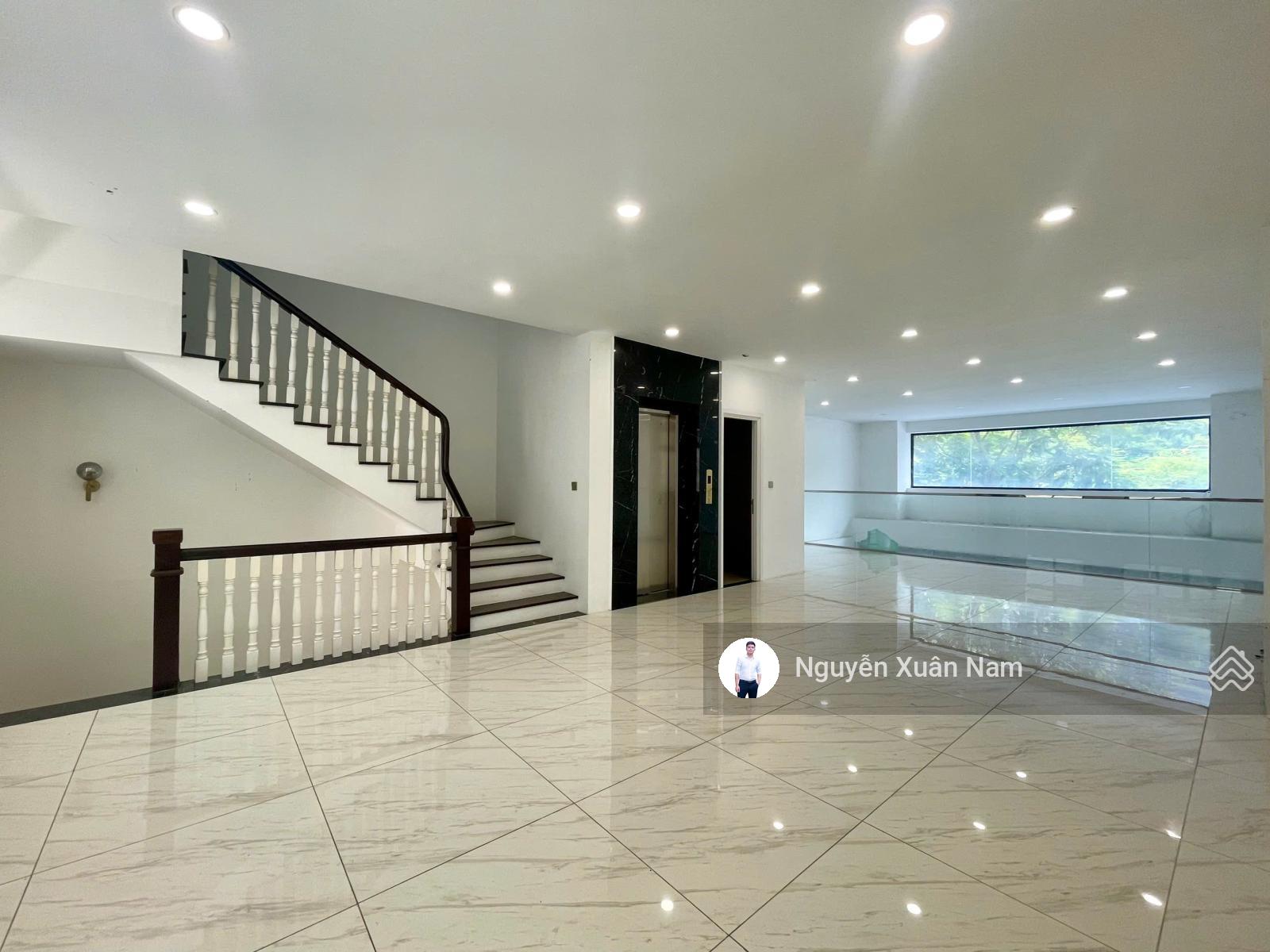 Bán nhà đường Nguyễn Thị Nhung, khu đô thị Vạn Phúc City