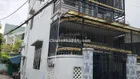 Cần bán gấp nhà hẻm xe hơi Lê Quang Định. Căn góc 2 mặt tiền. DT: 4x15m. Trệt, lầu. Giá chỉ 7.5 tỷ