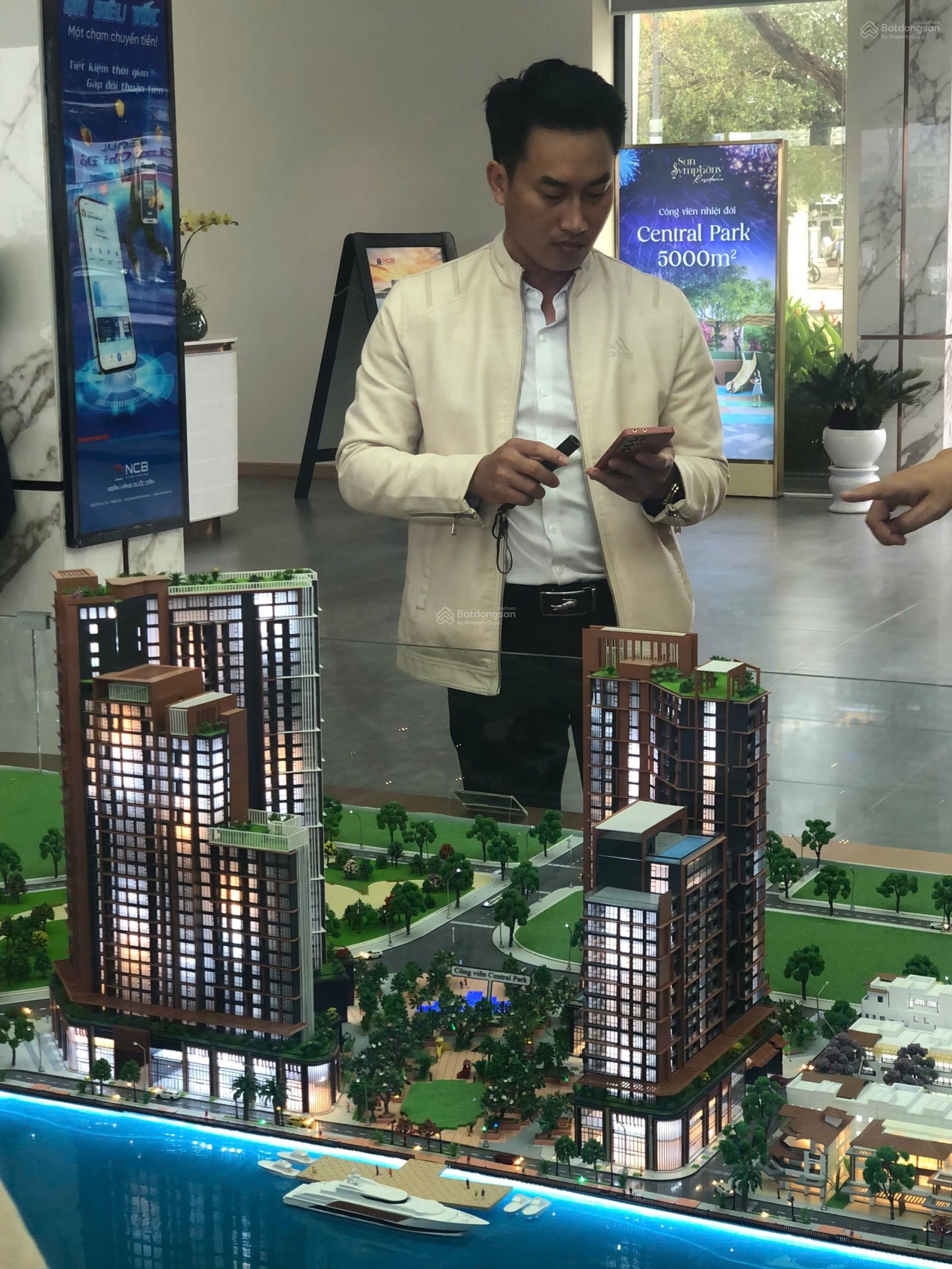 DUY NHẤT ! MỘT CĂN 2BR DUY NHẤT,ĐẸP NHẤT VIEW SÔNG HÀN , PHÁO HOA DIFF DỰ ÁN SUN SYMPHONY GIÁ TỐT .