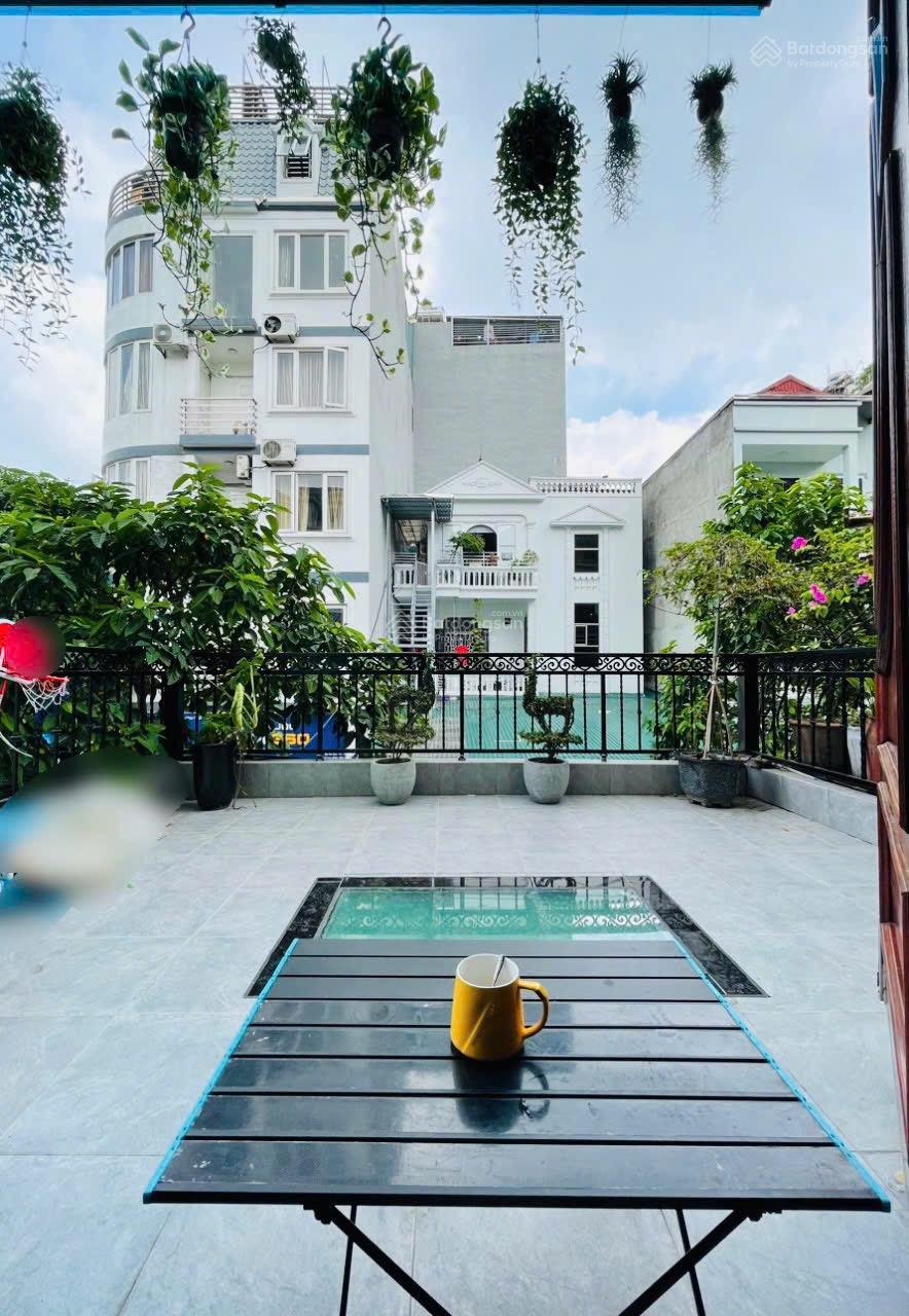Mặt phố Mậu Lương, hè rộng, kd đỉnh, DT 60m x 2 tầng, mặt tiền 5m, 0911 444 ***