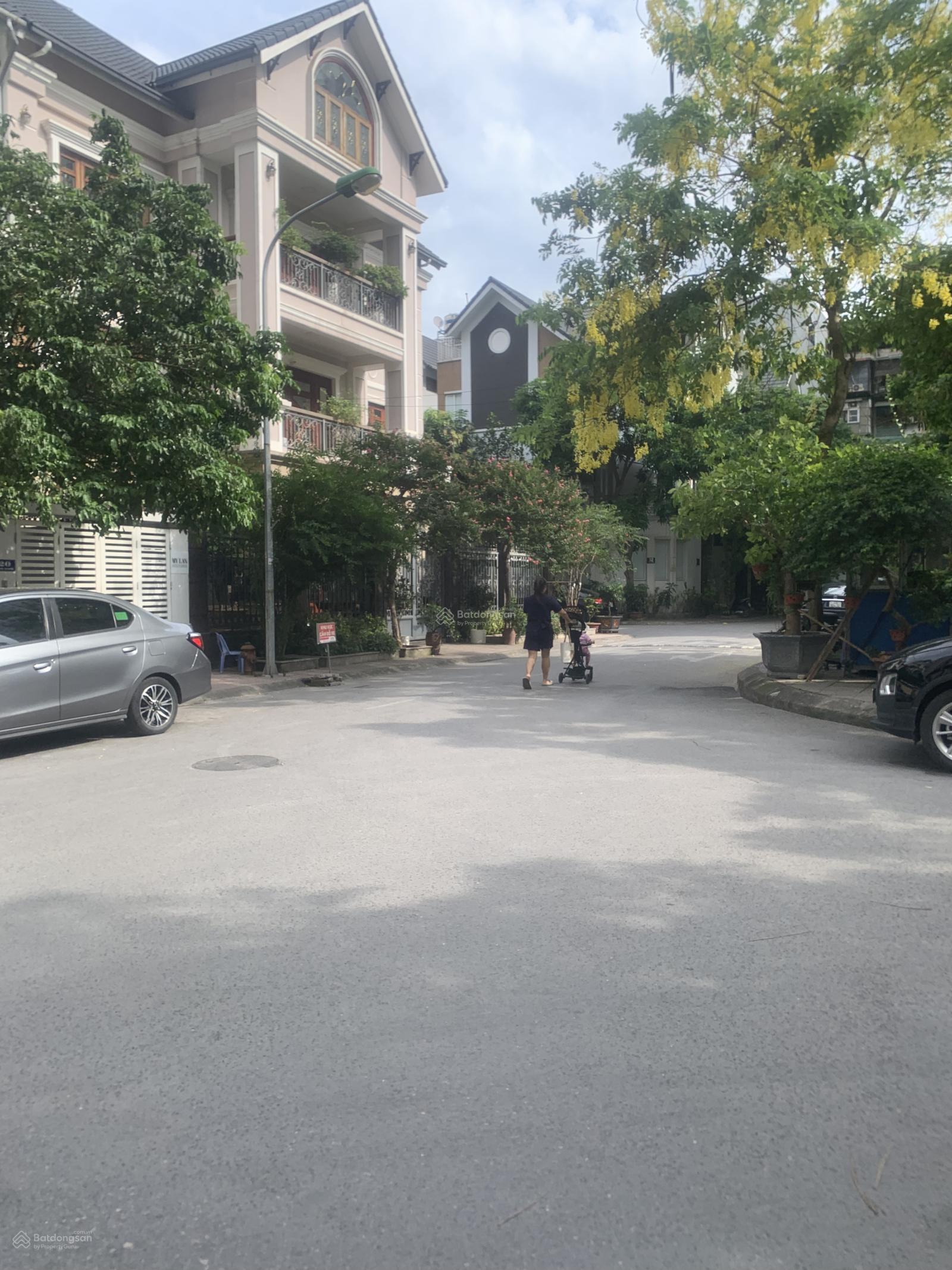 (Hiếm) BIỆT THỰ LIỀN KỀ PHƯƠNG MAI- LÔ GÓC- GIÁ 36TỶ