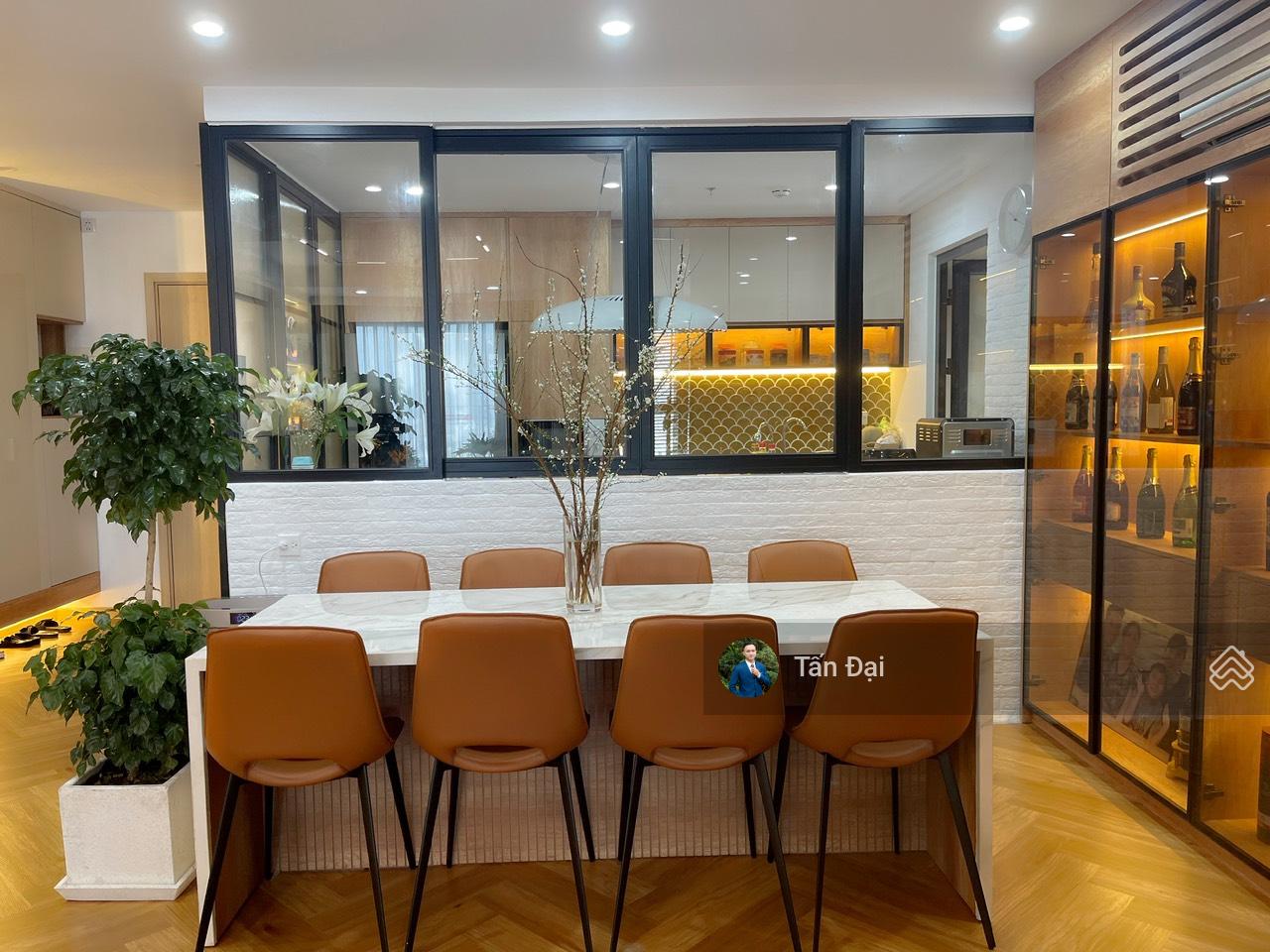 Chuyên bán các căn 2PN + 1ĐN (107m2) view thoáng không bị chắn-nội thất cao cấp Hà Đô Q10. Tấn Đại Chuyên bán các căn 2PN + 1ĐN (107m2) view thoáng không bị chắn-nội thất cao cấp Hà Đô Q10. Tấn Đại