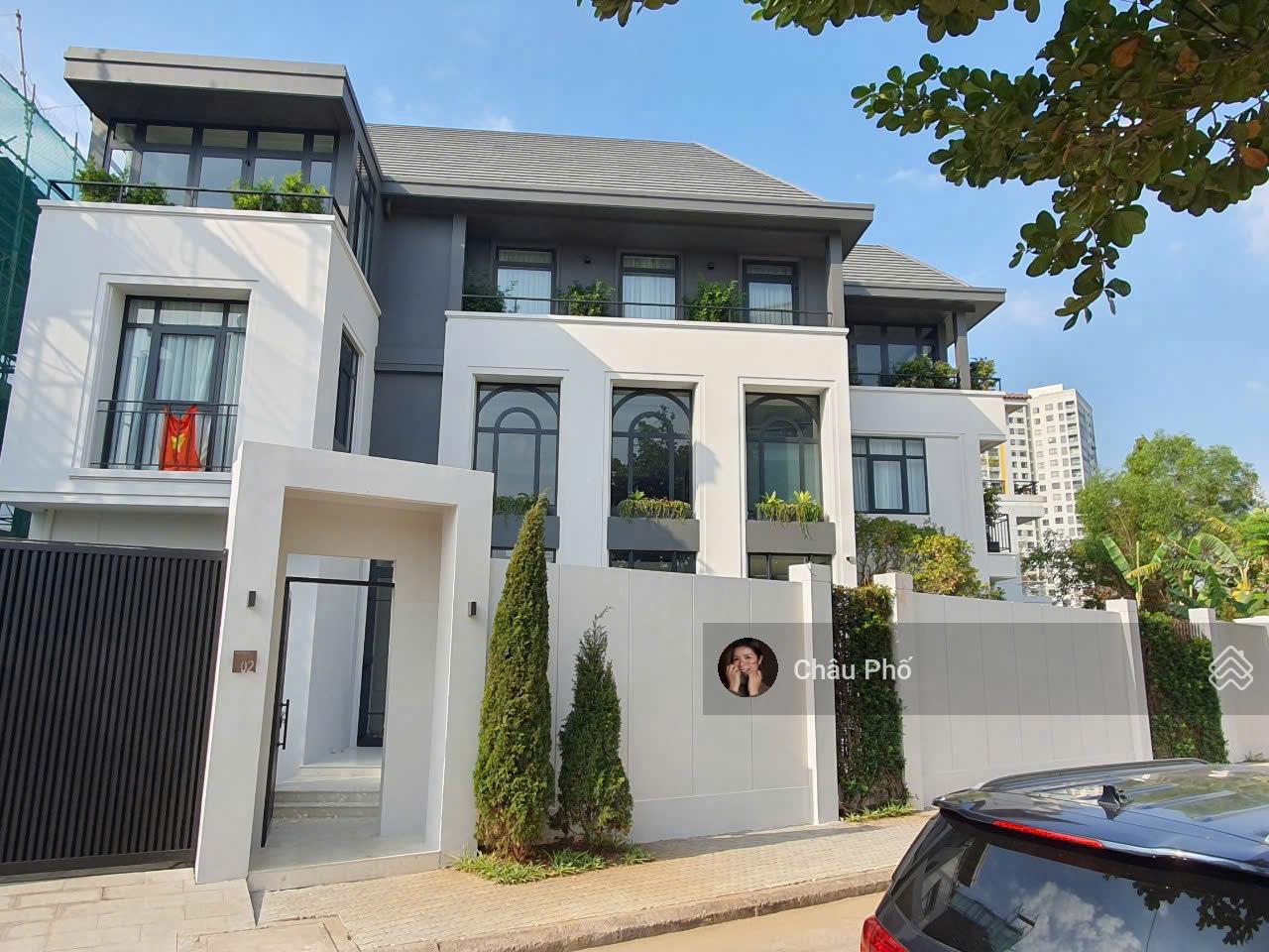 Biệt thự siêu đẹp khan hiếm ngay góc 2MT Trần Đình Xu, Quận 1 - DT 18x20 - 3 tầng - Giá 79 tỷ TL Biệt thự siêu đẹp khan hiếm ngay góc 2MT Trần Đình Xu, Quận 1 - DT 18x20 - 3 tầng - Giá 79 tỷ TL