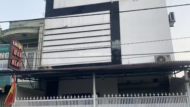 Bán nhà mặt phố Nguyễn Thị Minh Khai, 10 tỷ, 450m2, 4 tầng, đầy đủ nội thất, Q. B'Lao, Lâm Đồng