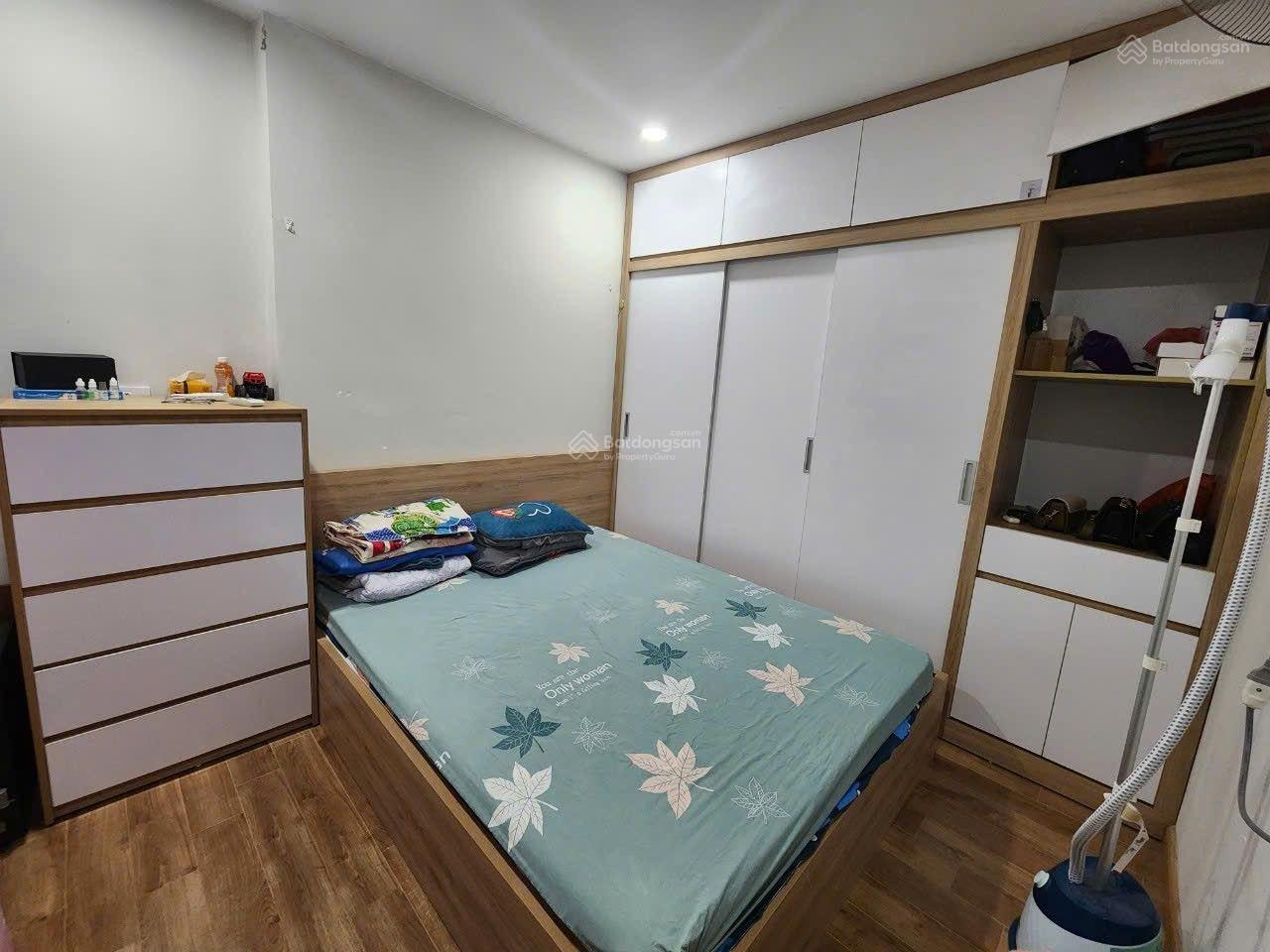 Bán căn 2 ngủ 2 vs 62 m2 tại Xuân Mai Complex giá 3.X tỷ