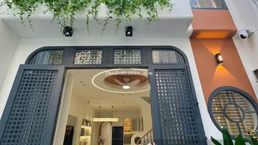Bán gấp nhà đẹp 60m2/ 2Tỷ430tr ngay góc 2MT đường Phan Văn Hân, P.19, Bình Thạnh, SHR, hoàn công đủ