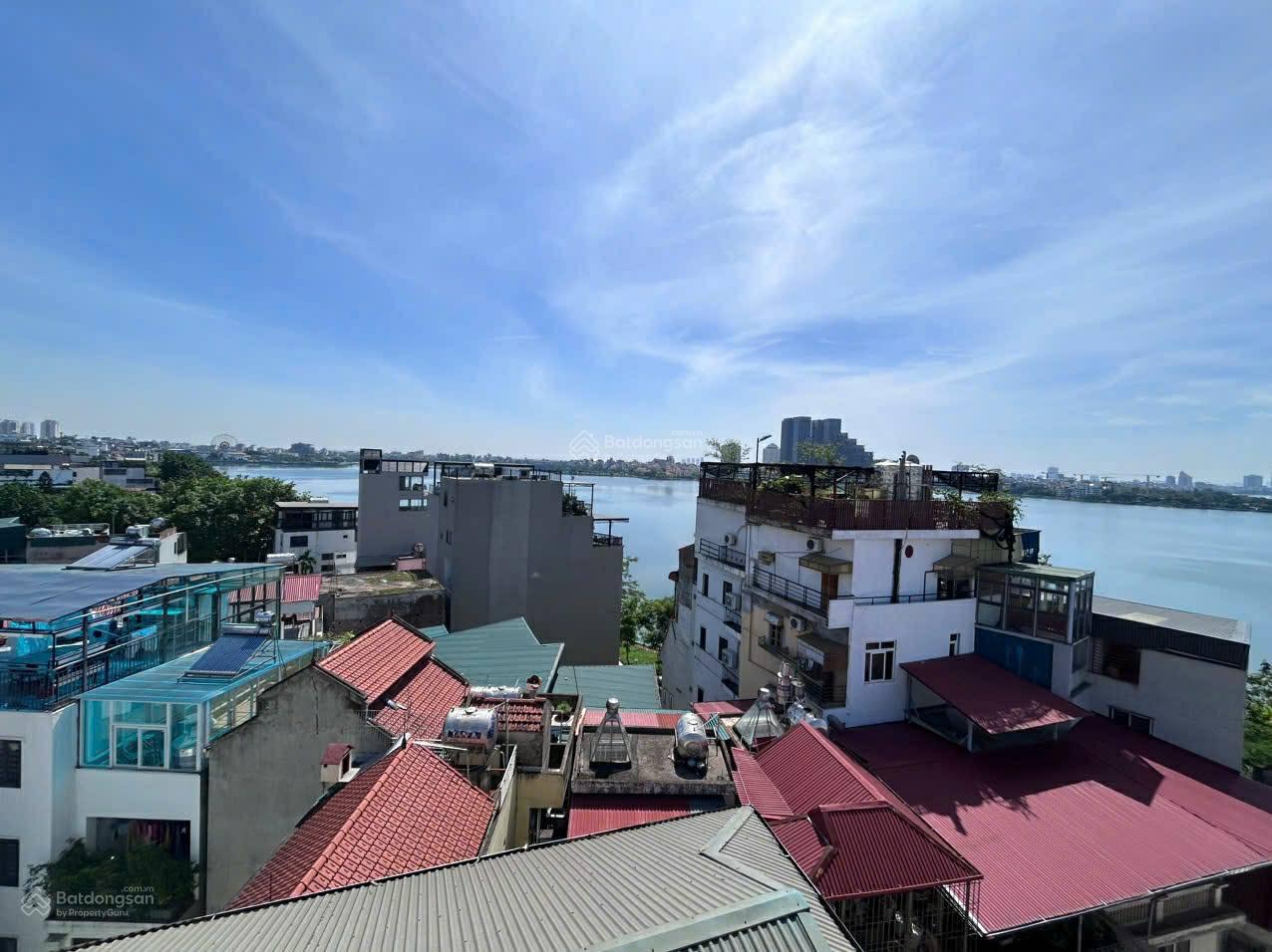 Lô đất đẹp 166m, MT6.5m, 1 mặt phố, 1 mặt ngõ thông - vỉa hè - kinh doanh sầm uất, gần mặt Hồ Tây