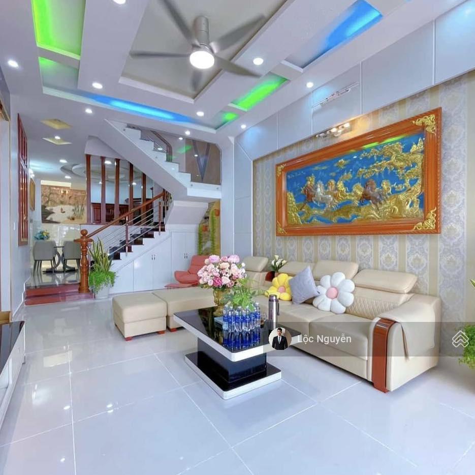 Bán gấp nhà đẹp 60m2/ 1Tỷ880 đường Huỳnh Mẫn Đạt, P19, Q. Bình Thạnh, SHR, gần Công Trường Tự Do