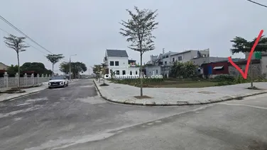 Mảnh đất đâu giá 93 mét ngay khu công nghiệp Vsip giá cắt lỗ 2.2 ti