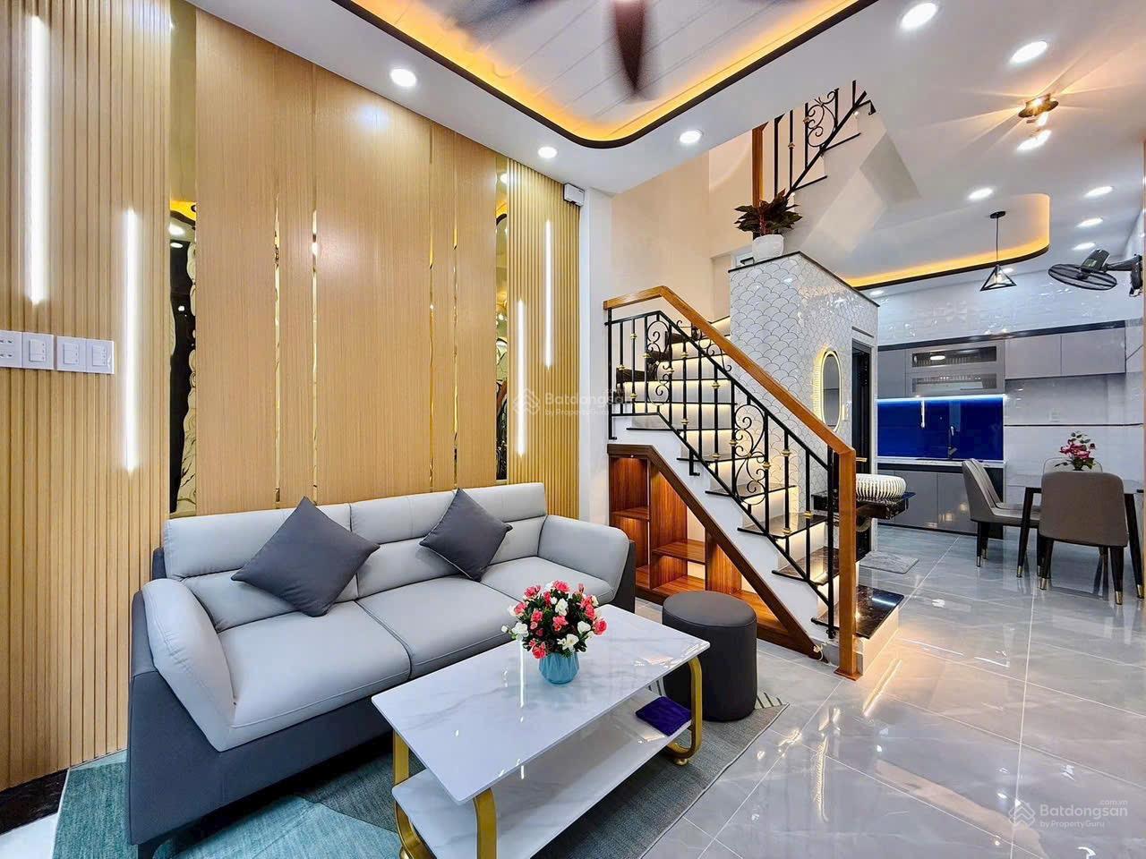 Cần bán gấp đường Tân Canh, phường 1, Tân Canh Tân Bình, giá siêu đẹp 2 tỷ 380, sổ riêng 48m2