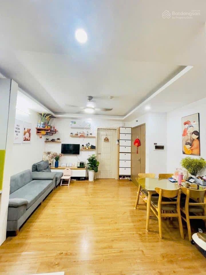Bán căn hộ 48 m2 chung cư Ruby city, giá 2,52 tỷ đủ nội thất, sẵn sổ
