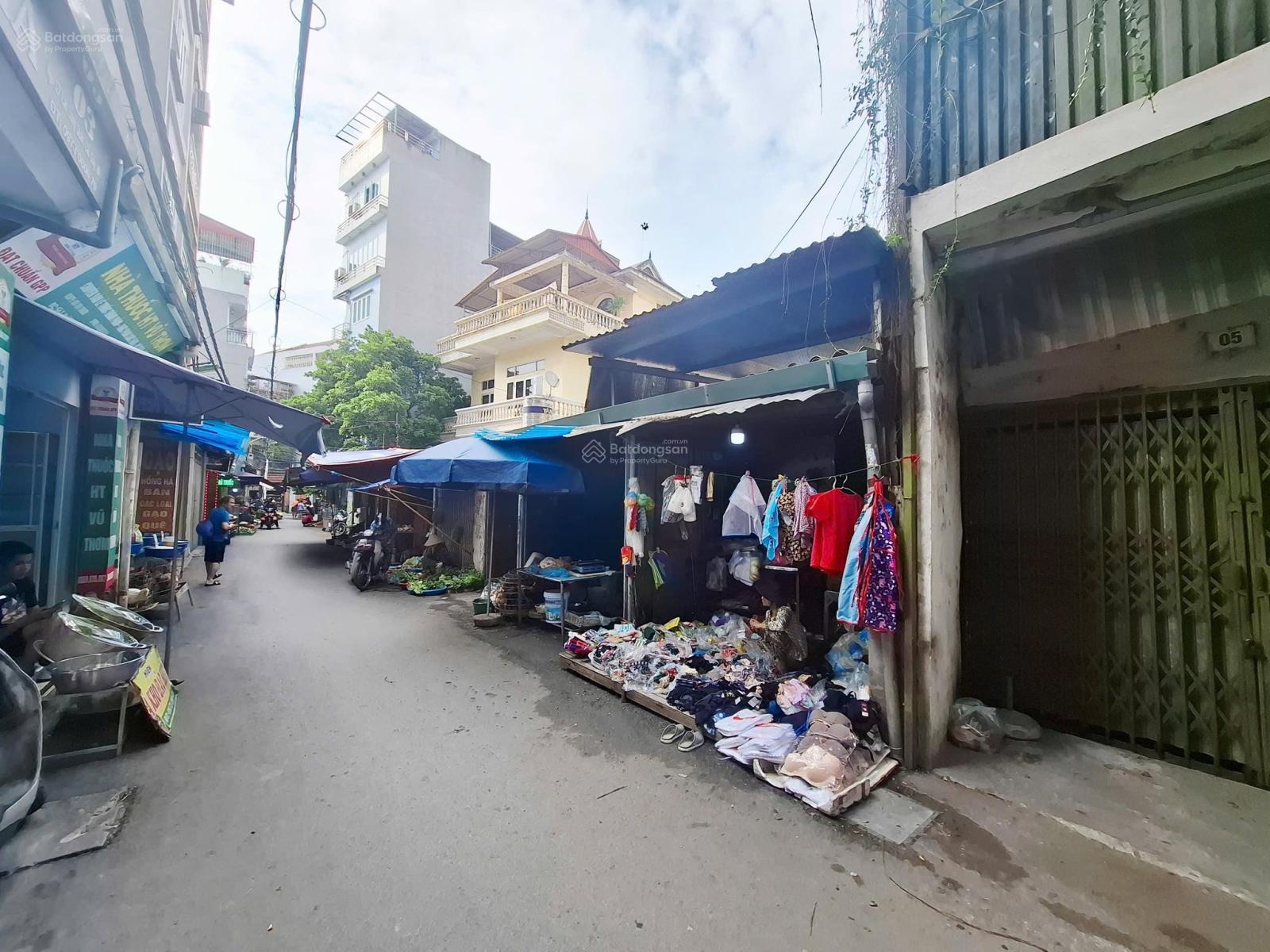 Bán đất mặt chợ gần phố 42 tỷ 210m2 MT 6.4m ôtô tải đỗ cửa kinh doanh lạc long quân tây hồ
