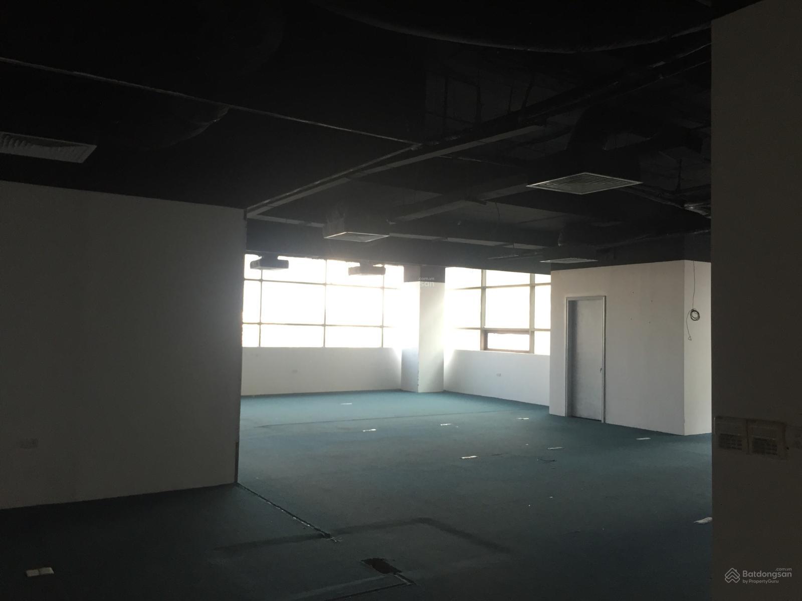 Cho thuê tầng 1 (lửng) phố Tây Sơn, Đống Đa, Hà Nội, DTSD 90m2, thông sàn, giá 19tr/tháng Cho thuê tầng 1 (lửng) phố Tây Sơn, Đống Đa, Hà Nội, DTSD 90m2, thông sàn, giá 19tr/tháng