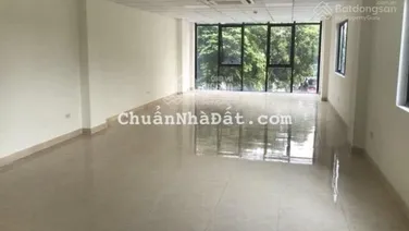 Cho thuê tầng 1 (lửng) phố Tây Sơn, Đống Đa, Hà Nội, DTSD 90m2, thông sàn, giá 19tr/tháng