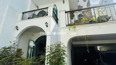 Biệt thự giá tốt - Linh Đông - 4 tầng - 152m2 ngang 8m, gara xe hơi, 3 PN, 4 WC - Giá 14 tỷ