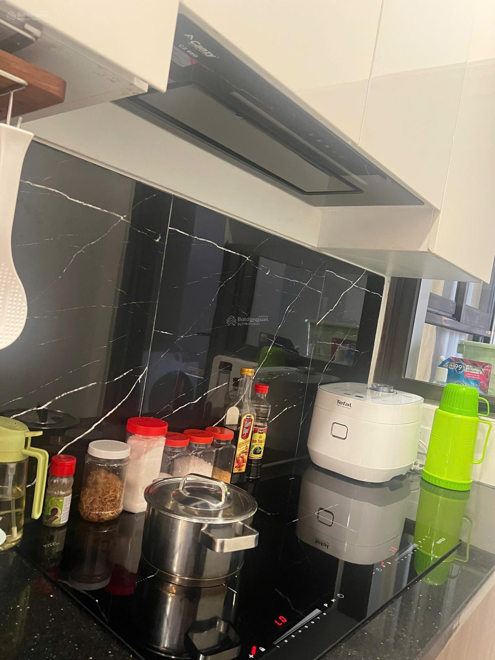 Cho thuê căn full nội thất giá 10 triệu/tháng ở liền 0938 893 *** xem nhà ạ