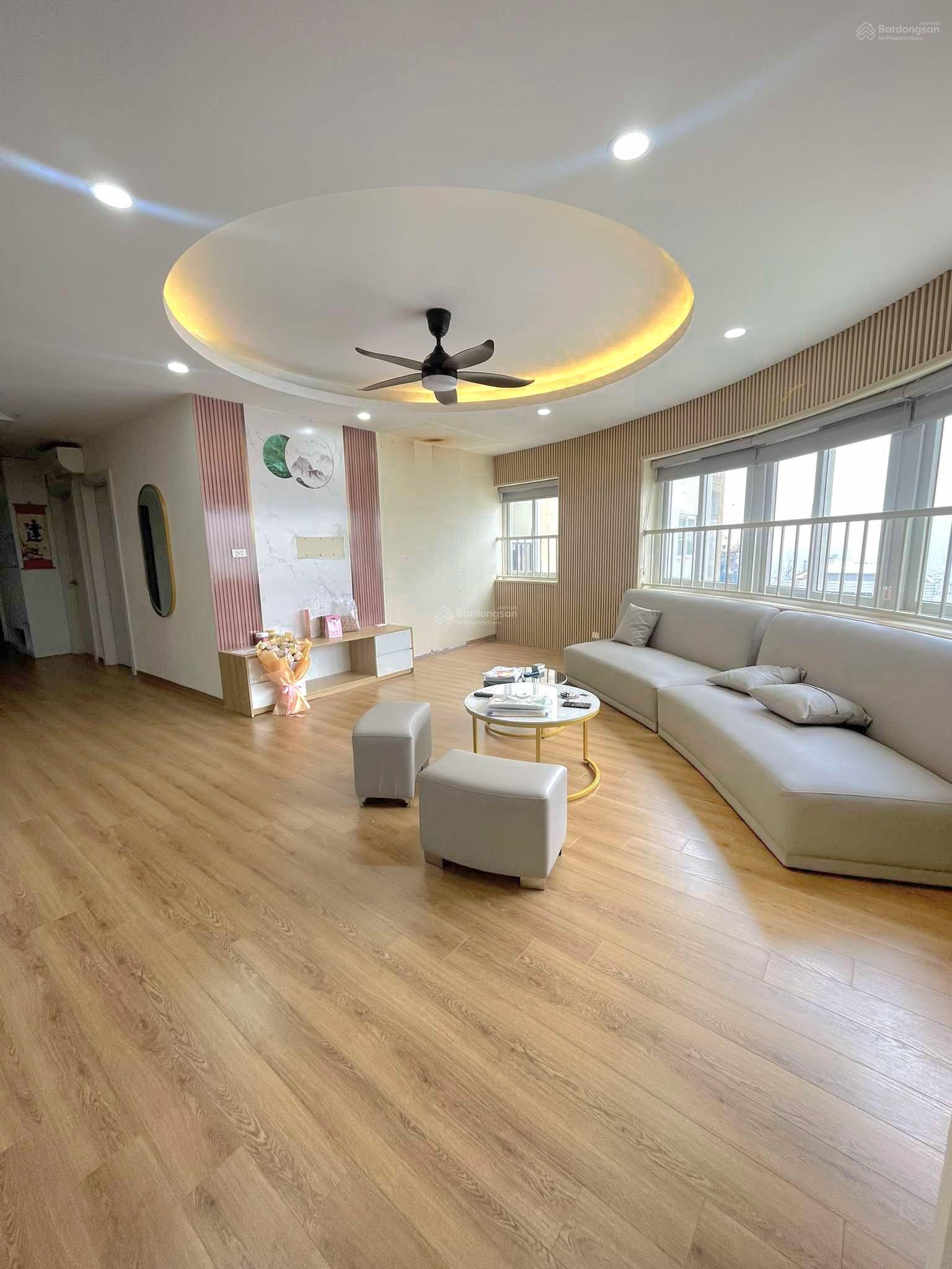 Bán gấp giá siêu rẻ Q. Cầu Giấy. DT 120m2 gồm 3PN, 2WC. Tòa Thăng Long Tower Mạc Thái Tổ
