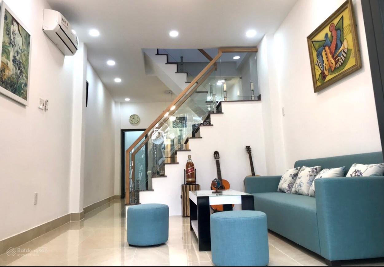 Bán gấp nhà 1T + 1L hẻm 80 Trần Quang Diệu, P14, Quận 3, DT 39m2/2tỷ150, nhà đang cho thuê 9 tr/th