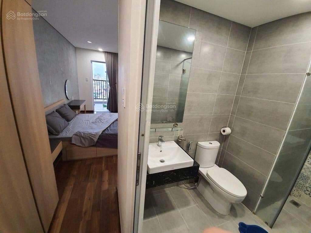 Cần cho thuê nhanh căn 2PN - 70m2 giá 15tr/tháng tại chung cư cao cấp Golden Mansion Phổ Quang