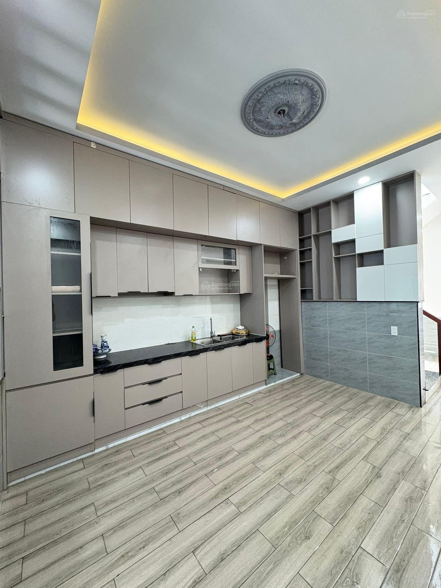 Bán nhà chợ Hưng Long, Bình Chánh 5x22m