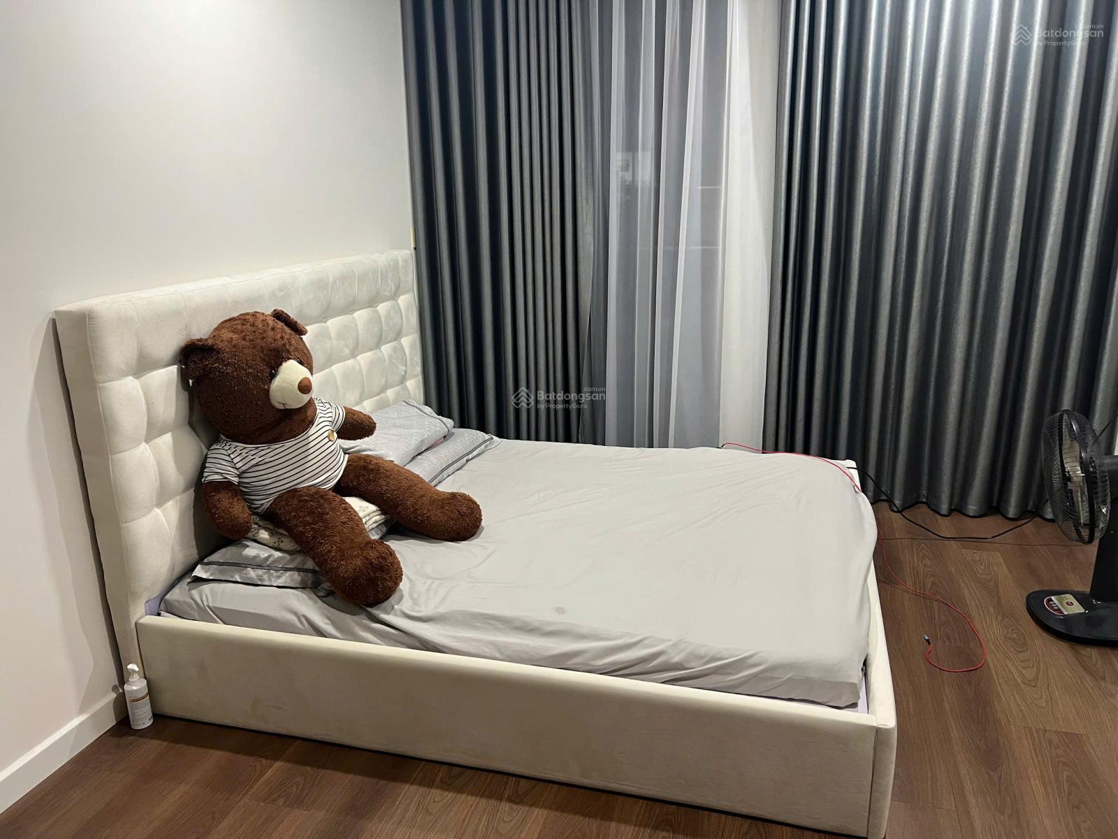 Chính chủ cho thuê nối tiếp HĐ căn chung cư full đồ tầng cao view đẹp sẵn vào ở luôn, LH 0919 579 *** Chính chủ cho thuê nối tiếp HĐ căn chung cư full đồ tầng cao view đẹp sẵn vào ở luôn, LH 0919 579 ***
