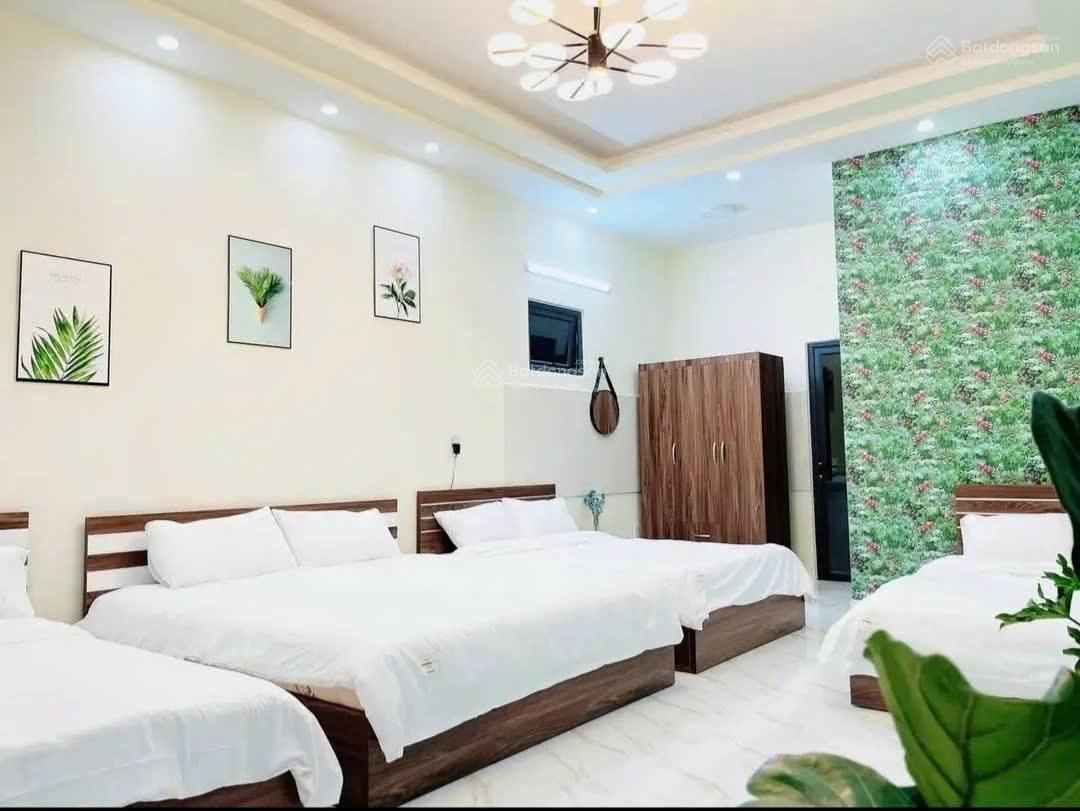 Cho thuê homestay sân vườn 400m2 đà lạt giá 13 triệu/tháng cọc 2 đóng 2 tháng tiền thuê Cho thuê homestay sân vườn 400m2 đà lạt giá 13 triệu/tháng cọc 2 đóng 2 tháng tiền thuê
