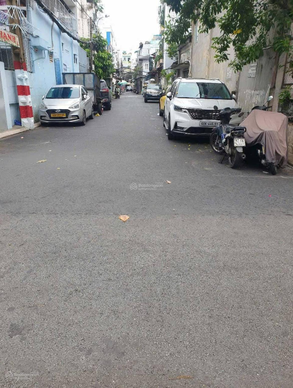 Chủ ngộp cần bán giá 3,25 tỷ, đường Chu Văn An, phường 12, Bình Thạnh. DT 62.5m2 (5.4mx11.5m). SHR. Chủ ngộp cần bán giá 3,25 tỷ, đường Chu Văn An, phường 12, Bình Thạnh. DT 62.5m2 (5.4mx11.5m). SHR.