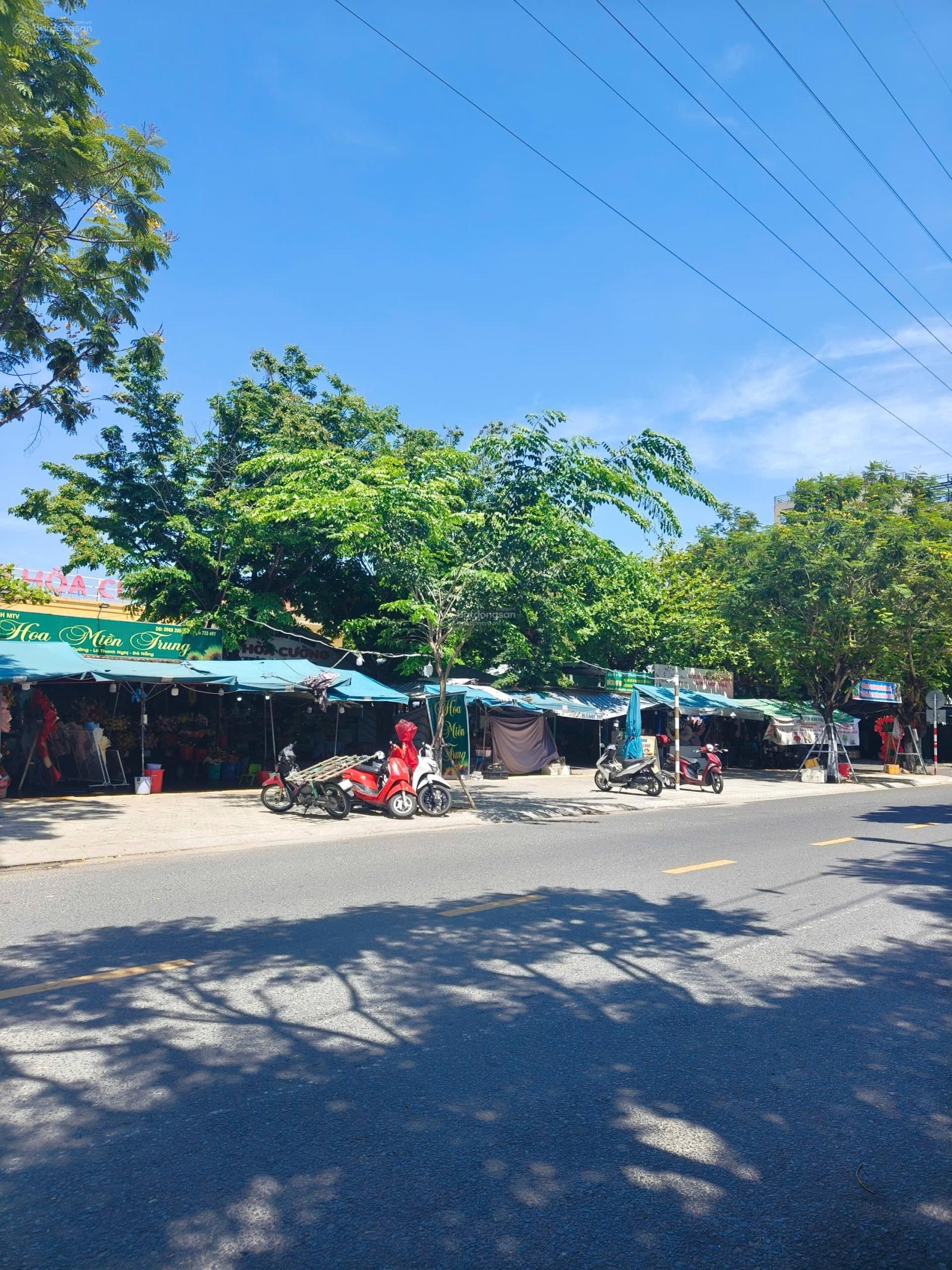 Bán nhanh lô đất 2 mặt tiền, đối diện chợ- Đường Lê Thanh Nghị Bán nhanh lô đất 2 mặt tiền, đối diện chợ- Đường Lê Thanh Nghị