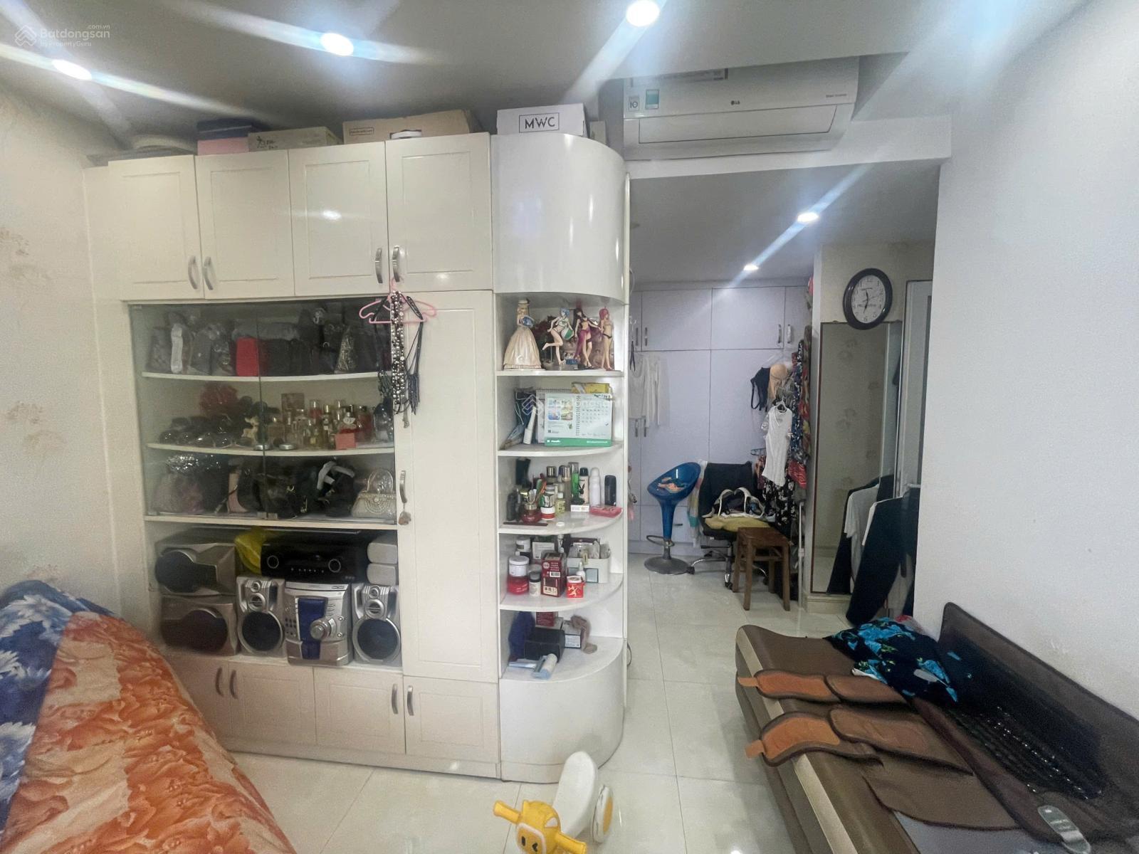 The Krista 102m2, 3 phòng ngủ, full nội thất, giá 5,8 tỷ, đã có sổ hồng, căn góc, view thoáng mát