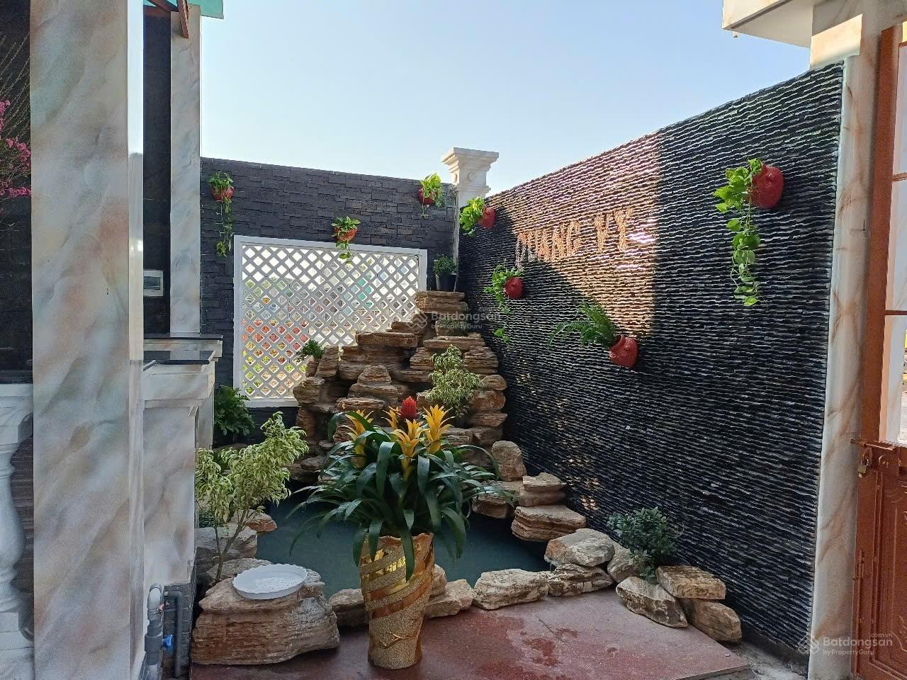 Bán, đất có nhà , có nhà đất tại Quốc lộ 1A, 26 tỷ, 3500 m2, view đẹp, nhiều tiện ích