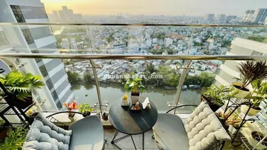 Rỗ hàng chuyển nhượng căn hộ D'Lusso Quận 2, giá 5,9 tỷ 2PN DT 68,5m2, nội thất cơ bản, view sông