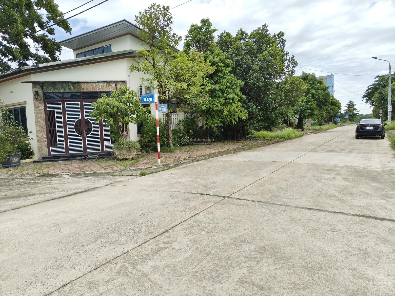 111m2 đất kinh doanh trục chính Minh Nông TP. Việt Trì giá 3.250 tỷ