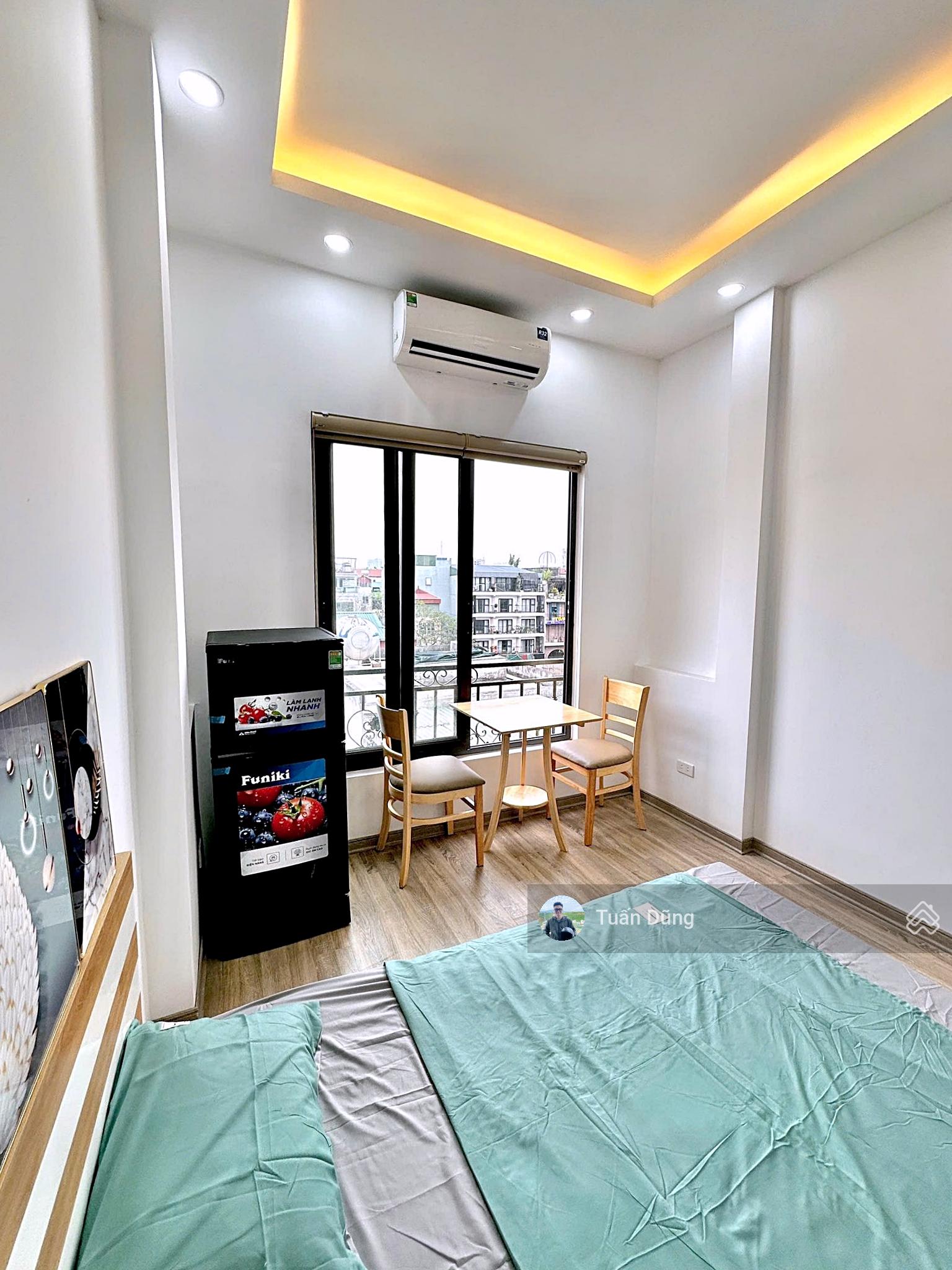 Tòa CHDV Chùa Bộc, 76m2, 18 phòng đủ đồ, dòng tiền 100 triệu/tháng, ngõ thông rộng, ba mặt thoáng