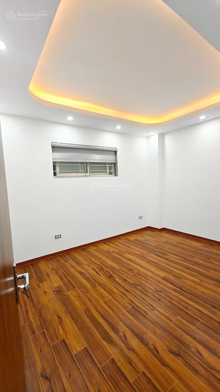 Bán CC 120m2, 3PN, 2WC, D5A Trần Thái Tông, Cầu Giấy, HN, giá thỏa thuận, view đẹp