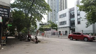 Bán đất tại Hàm Nghi, cạnh Vinhomes Gardenia 310 triệu/m2, 108.5m2, siêu hot! LH 0904 562 ***