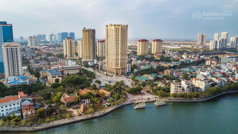 Penthouse đẹp mặt Hồ Tây, ngắm pháo hoa đẹp nhất Hà Nội. 236m2, hiện trạng thô, sổ đỏ lâu dài