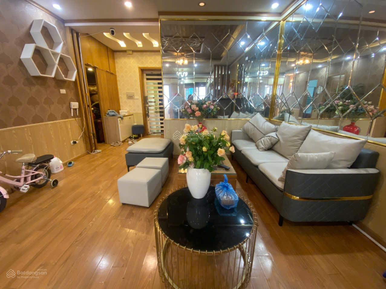 Bán nhà căn góc 3 mặt thoáng KĐT Nam Trung Yên 70m² chỉ 4.75 tỷ sổ đỏ chính chủ