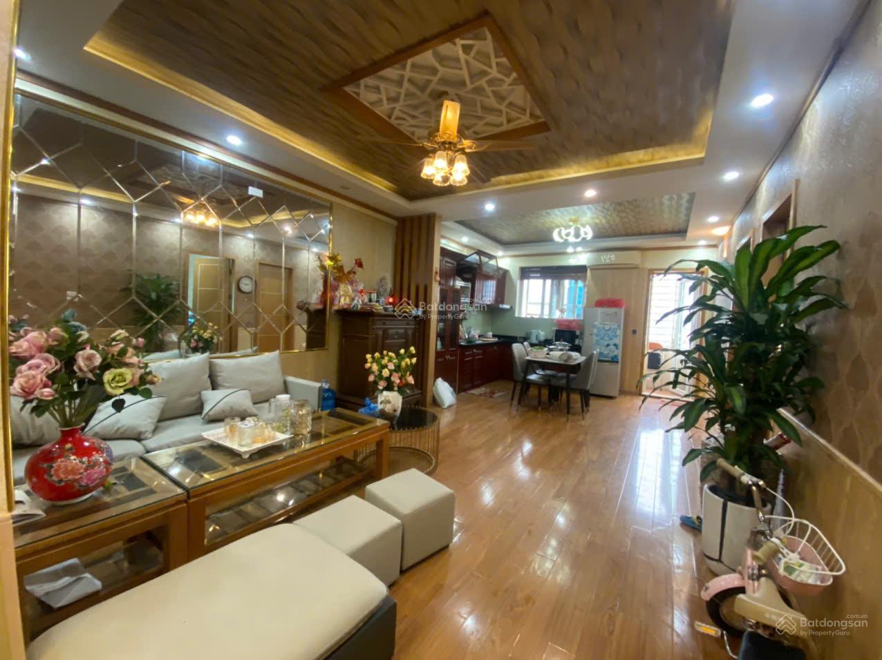 Bán nhà căn góc 3 mặt thoáng KĐT Nam Trung Yên 70m² giá bán: 4.75 tỷ (có thương lượng nhẹ với khách