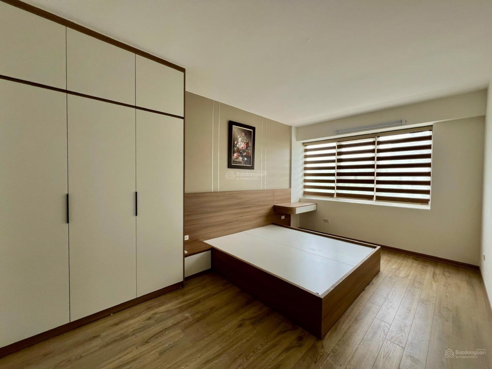 Tôi cần bán chung cư Tứ Hiệp Plaza căn góc 93m2, 3 phòng ngủ, 2 vs giá tốt