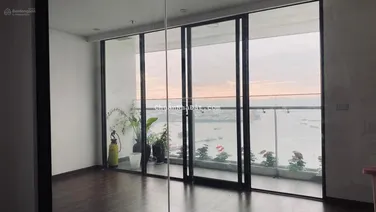 Mua cho con không ở nay bán căn 2PN góc giá 1,78 tỉ view trực diện Vịnh Hạ Long, LH: 0914 043 ***