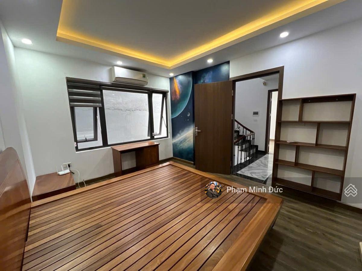 Nhà đất hiếm quận Cầu Giấy - phân lô ô tô tránh - xây tòa building quá đẹp - lô góc gần 2 mặt đường