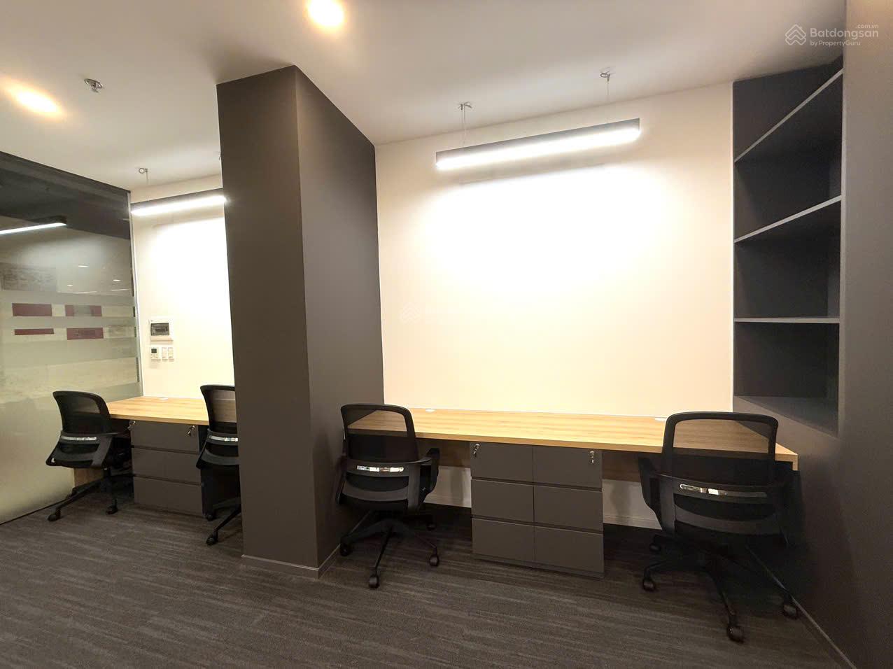 Văn phòng trọn gói, full nội thất theo thiết kế, mới 100%. Sẵn sàng đi vào hoạt động ngay