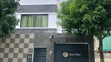 Chính chủ bán biệt thự sân vườn hồ bơi đường số 31C, An Phú, Quận 2 DT 9x20m, trệt 2 lầu giá 35 tỷ