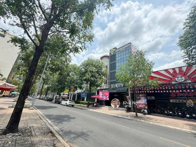 Siêu vị trí - mặt tiền Lê Quý Đôn, P6, Quận 3 - DT 15,5 x 22m - HĐT 310 tr/tháng - giá 125 tỷ