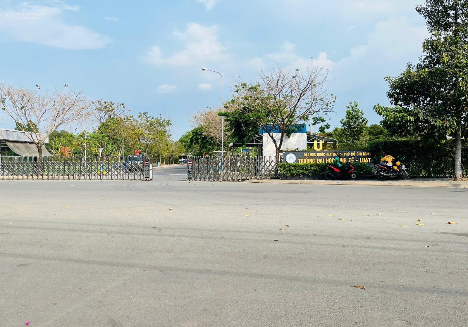 Bán gấp nhà 1T1L (158m2) hẻm 4m Đường Số 8, Gần Đh Quốc Gia P. Linh Xuân Bán gấp nhà 1T1L (158m2) hẻm 4m Đường Số 8, Gần Đh Quốc Gia P. Linh Xuân
