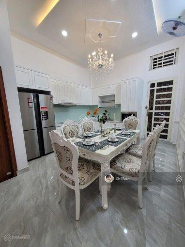 Bán nhà 2 mặt tiền HXH 88m2 3 tầng đường Điện Biên Phủ, P. 17, Q. Bình Thạnh, chỉ hơn 15 tỷ