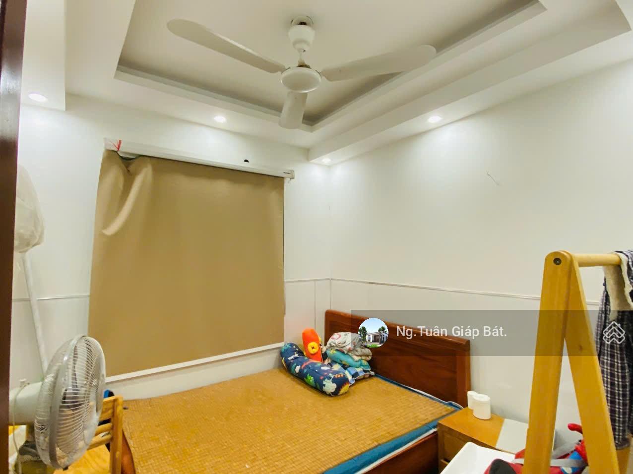 Bán căn góc truc 12 tòa A 87,2m2 trên sổ 3PN, giá 5.12 tỷ có gia lộc