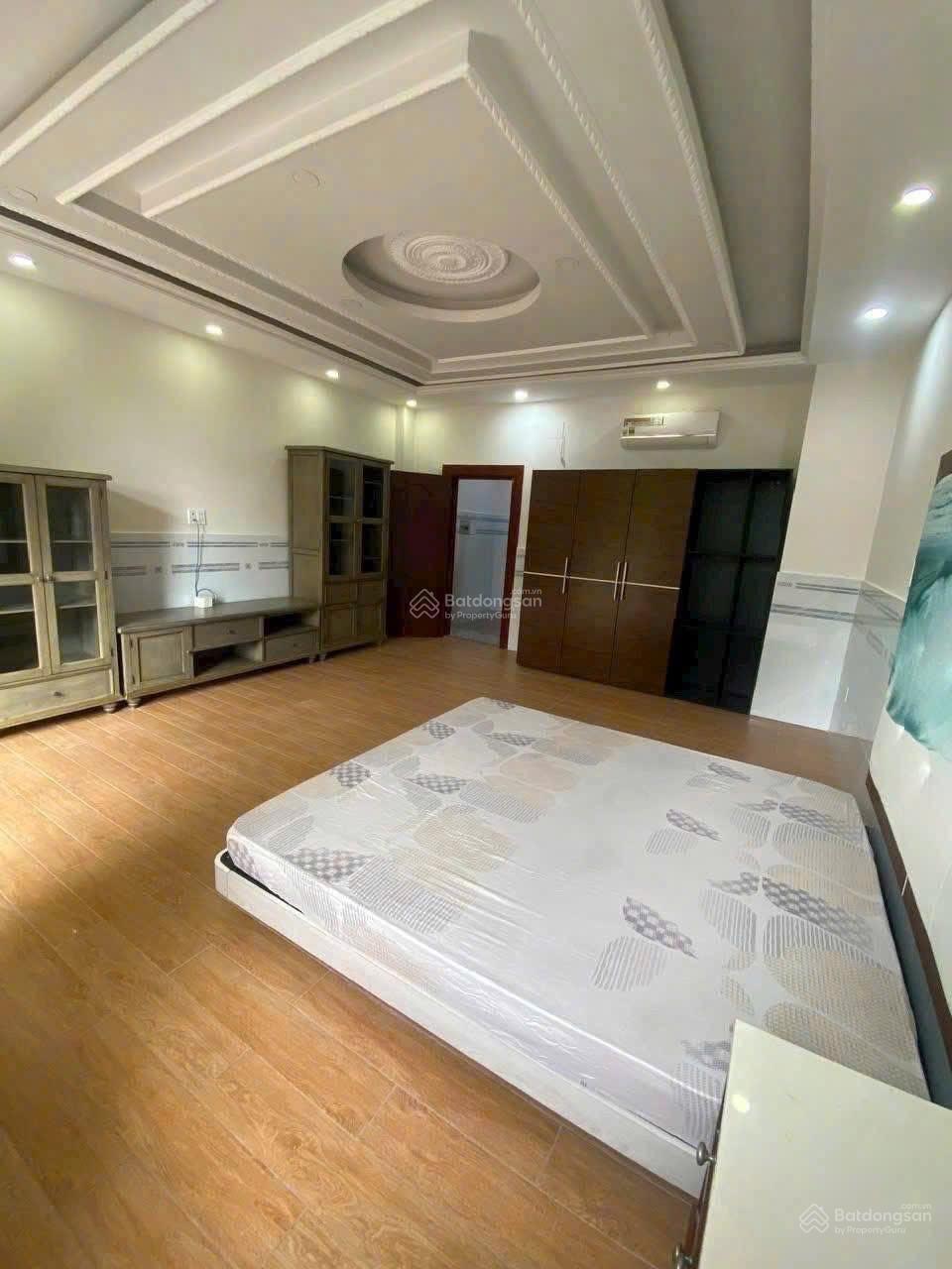 Cho thuê nhà 4PN, 4WC, 100m2 tại KĐT Phúc Đạt, 15 triệu VND/th