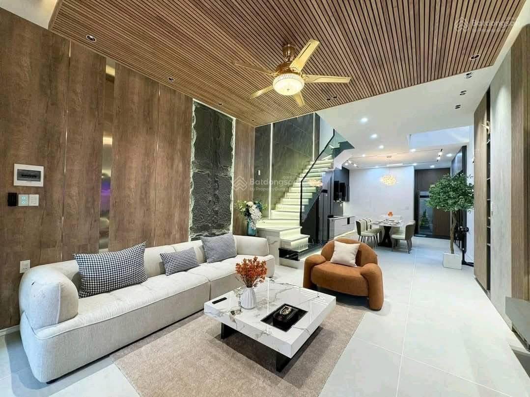 Giá 5Tỷ3/92,2m2 ngay Cao Đức Lân - P. An Khánh - Quận 2 đang cho thuê 28triệu. Gần cục thuế TP. HCM Giá 5Tỷ3/92,2m2 ngay Cao Đức Lân - P. An Khánh - Quận 2 đang cho thuê 28triệu. Gần cục thuế TP. HCM